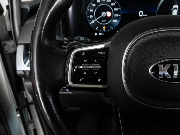 Kia Carnival IV с пробегом 2021 года, цена 3 645 000 рублей, 114272 км, минивэн, Автокод Объявления