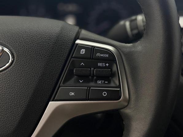 Hyundai Solaris II Рестайлинг с пробегом 2021 года, цена 1 350 000 рублей, 103050 км, седан, Автокод Объявления