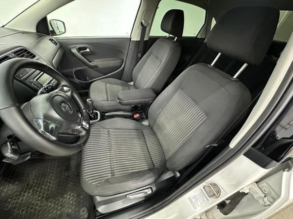 Volkswagen Polo V с пробегом 2010 года, цена 680 000 рублей, 196504 км, седан, Автокод Объявления