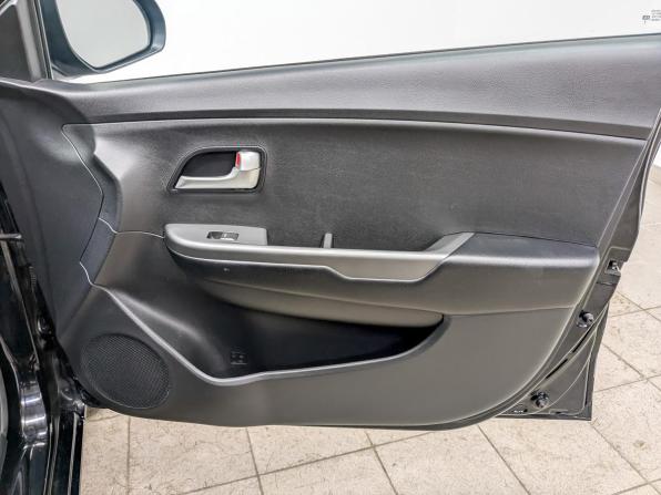 Kia Rio III Рестайлинг с пробегом 2017 года, цена 1 295 000 рублей, 86594 км, хэтчбек, Автокод Объявления
