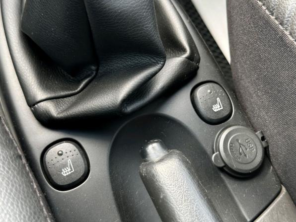 Ford Focus I Рестайлинг с пробегом 2003 года, цена 339 000 рублей, 133300 км, седан, Автокод Объявления