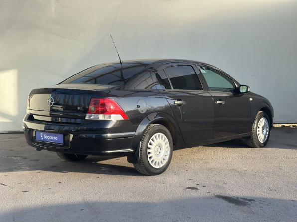 Opel Astra H Рестайлинг с пробегом 2012 года, цена 629 000 рублей, 147200 км, седан, Автокод Объявления