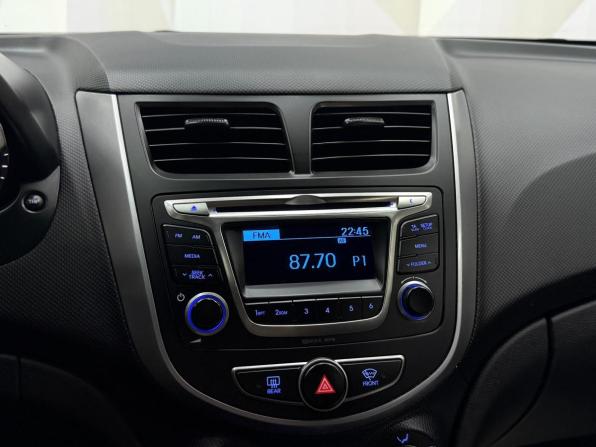 Hyundai Solaris I Рестайлинг с пробегом 2016 года, цена 1 250 000 рублей, 79717 км, хэтчбек, Автокод Объявления