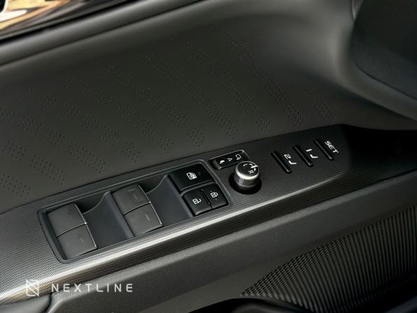 Новый Toyota Camry IX (XV80) China Market 2026 года, цена 4 650 000 рублей, седан, Автокод Объявления