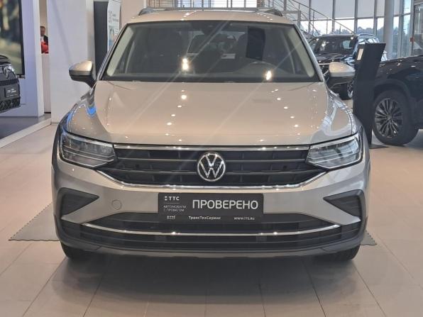 Volkswagen Tiguan II Рестайлинг с пробегом 2021 года, цена 2 674 000 рублей, 80864 км, внедорожник, Автокод Объявления
