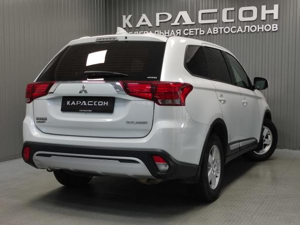 Mitsubishi Outlander III Рестайлинг 3 с пробегом 2018 года, цена 1 730 000 рублей, 135500 км, внедорожник, Автокод Объявления