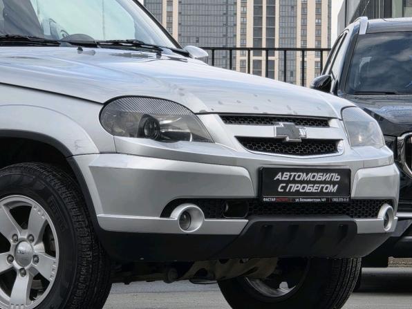 Chevrolet Niva I Рестайлинг с пробегом 2018 года, цена 715 000 рублей, 58205 км, внедорожник, Автокод Объявления