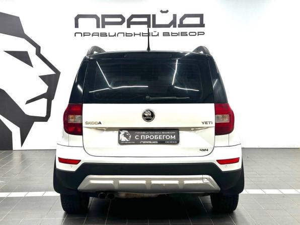 Skoda Yeti I Рестайлинг с пробегом 2015 года, цена 1 129 900 рублей, 163552 км, внедорожник, Автокод Объявления