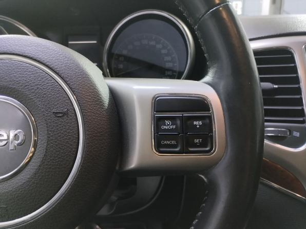 Jeep Grand Cherokee IV (WK2) с пробегом 2012 года, цена 1 695 000 рублей, 212397 км, внедорожник, Автокод Объявления