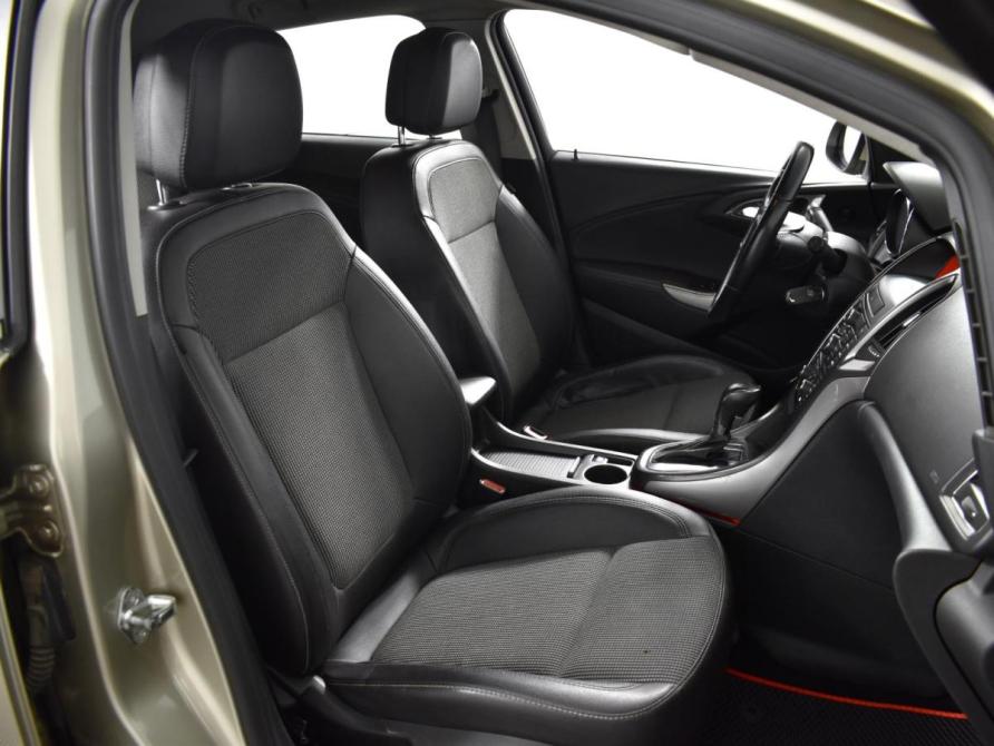 Opel Astra J Казань  - изображение 8