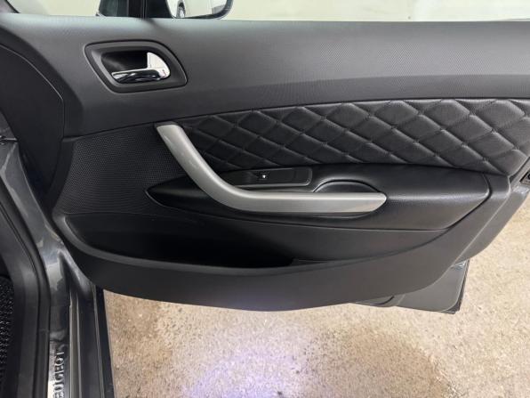 Peugeot 408 I с пробегом 2013 года, цена 559 000 рублей, 248000 км, седан, Автокод Объявления