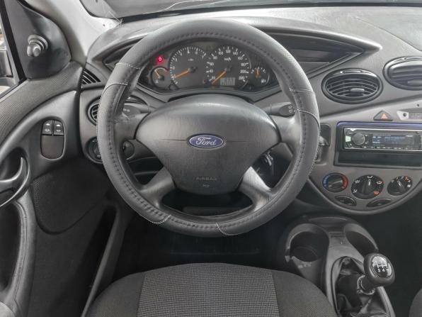 Ford Focus I Рестайлинг с пробегом 2004 года, цена 155 000 рублей, 355000 км, седан, Автокод Объявления