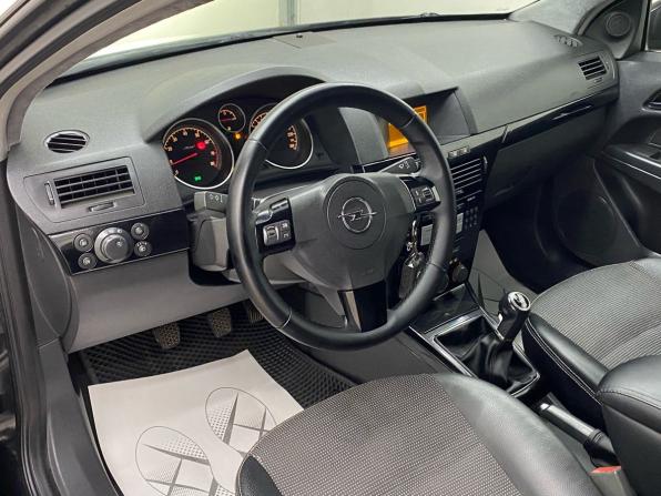 Opel Astra H Рестайлинг с пробегом 2008 года, цена 450 000 рублей, 184019 км, хэтчбек, Автокод Объявления