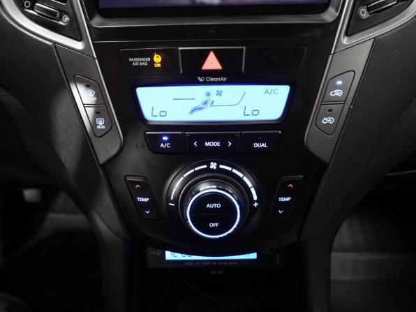 Hyundai Santa Fe III с пробегом 2012 года, цена 1 661 000 рублей, 161000 км, внедорожник, Автокод Объявления