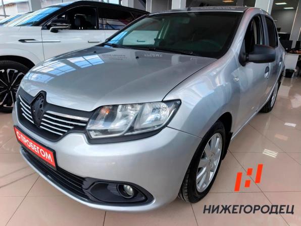 Renault Logan II с пробегом 2014 года, цена 529 000 рублей, 157000 км, седан, Автокод Объявления