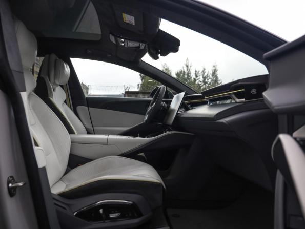 Lotus Eletre с пробегом 2023 года, цена 9 399 000 рублей, 29180 км, внедорожник, Автокод Объявления