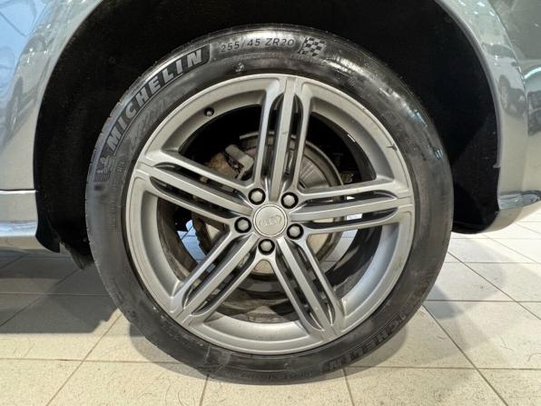 Audi Q5 I (8R) Рестайлинг с пробегом 2016 года, цена 2 635 000 рублей, 144000 км, внедорожник, Автокод Объявления