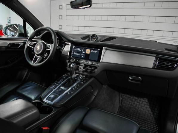 Porsche Macan I Рестайлинг с пробегом 2020 года, цена 4 650 000 рублей, 67000 км, внедорожник, Автокод Объявления