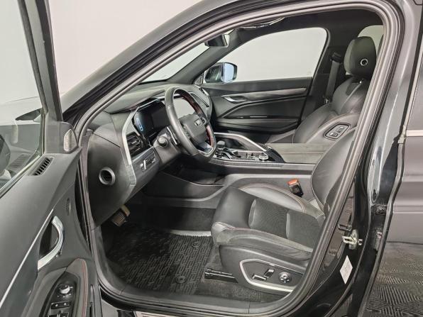 Geely Tugella I Рестайлинг с пробегом 2023 года, цена 2 589 000 рублей, 64937 км, внедорожник, Автокод Объявления