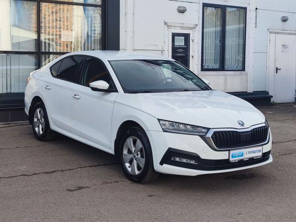 Skoda Octavia IV (A8) с пробегом 2021 года, цена 2 450 000 рублей, 59466 км, лифтбек, Автокод Объявления