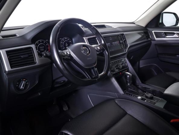 Volkswagen Teramont I с пробегом 2018 года, цена 2 990 000 рублей, 179990 км, внедорожник, Автокод Объявления