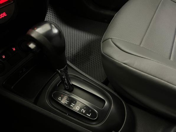 Kia Rio II Рестайлинг с пробегом 2010 года, цена 570 000 рублей, 174882 км, хэтчбек, Автокод Объявления