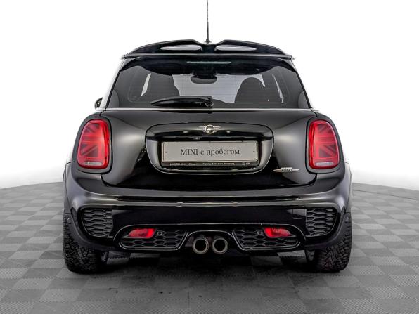 Mini Hatch III (F55/F56) Рестайлинг с пробегом 2020 года, цена 2 995 000 рублей, 69668 км, хэтчбек, Автокод Объявления