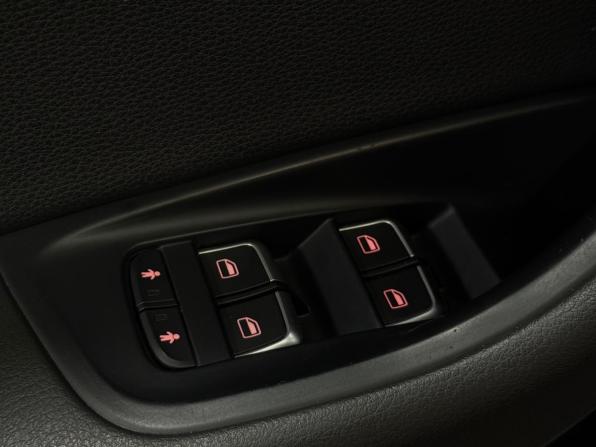 Audi A6 IV (C7) с пробегом 2014 года, цена 1 590 000 рублей, 210000 км, седан, Автокод Объявления
