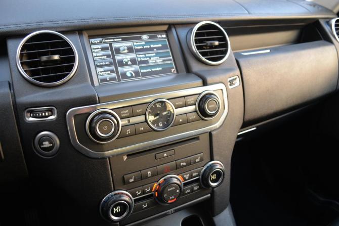 Land Rover Discovery IV с пробегом 2011 года, цена 1 935 000 рублей, 233279 км, внедорожник, Автокод Объявления