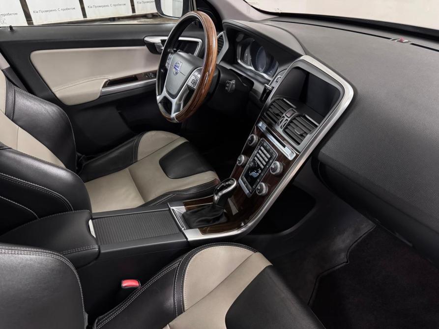 Volvo XC60 I Рестайлинг Тюмень  - изображение 9
