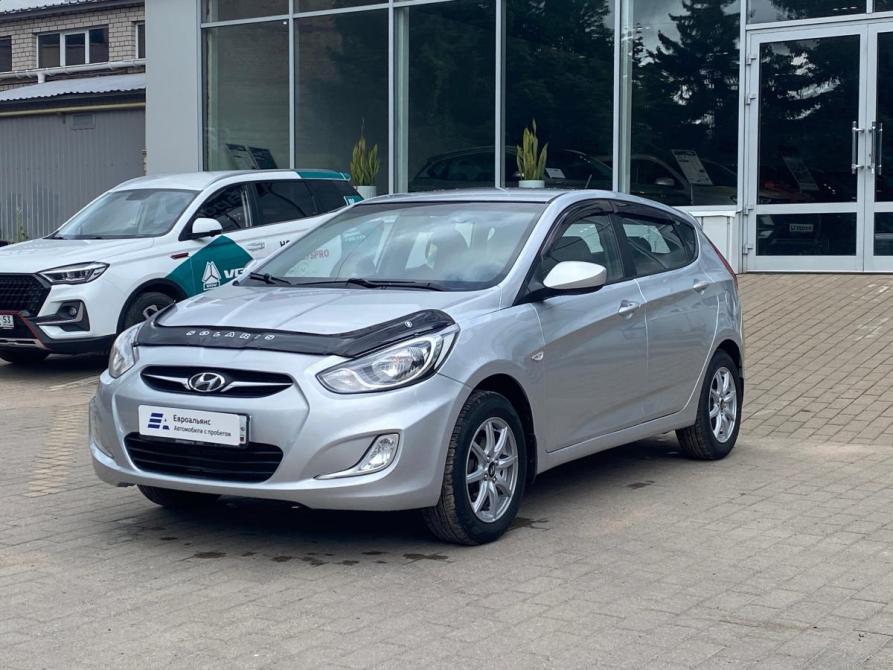 Hyundai Solaris I Великий Новгород  - изображение 3