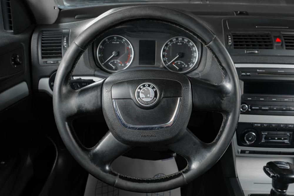 Skoda Octavia II (A5) Рестайлинг Тюмень  - изображение 14