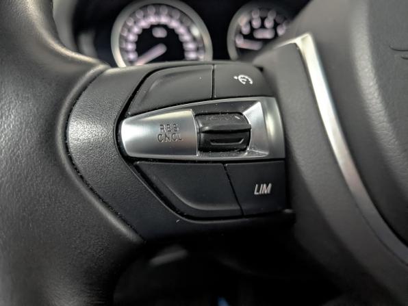 BMW X1 II (F48) Рестайлинг с пробегом 2022 года, цена 4 000 000 рублей, 48139 км, внедорожник, Автокод Объявления