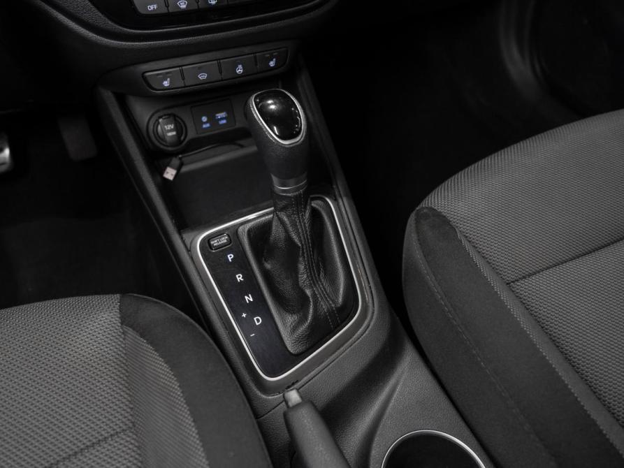 Hyundai Solaris II Москва  - изображение 14