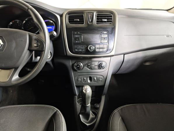 Renault Sandero II с пробегом 2014 года, цена 597 000 рублей, 199202 км, хэтчбек, Автокод Объявления