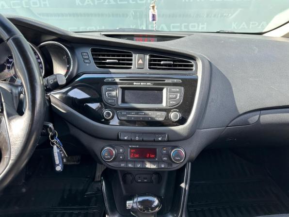 Kia Ceed II с пробегом 2012 года, цена 1 100 000 рублей, 97380 км, универсал, Автокод Объявления