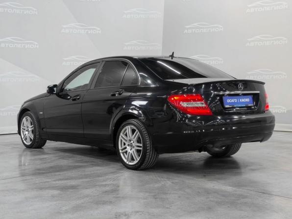 Mercedes-Benz C-Класс III (W204) Рестайлинг с пробегом 2011 года, цена 1 230 000 рублей, 247144 км, седан, Автокод Объявления