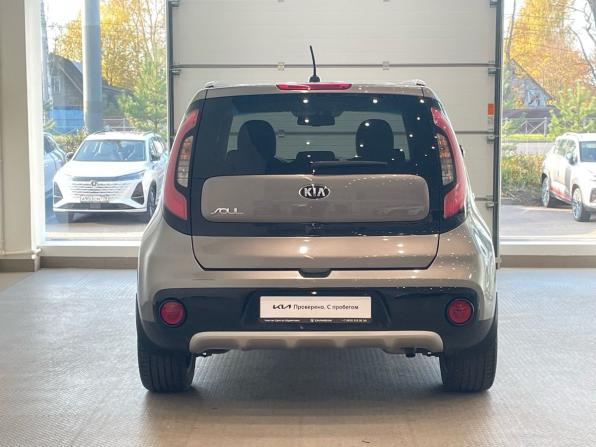 Kia Soul II Рестайлинг с пробегом 2019 года, цена 1 620 000 рублей, 78000 км, хэтчбек, Автокод Объявления