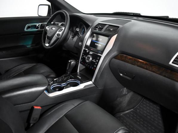 Ford Explorer V с пробегом 2015 года, цена 2 025 770 рублей, 176126 км, внедорожник, Автокод Объявления