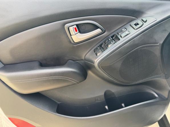 Hyundai ix35 I с пробегом 2012 года, цена 1 169 900 рублей, 208565 км, внедорожник, Автокод Объявления