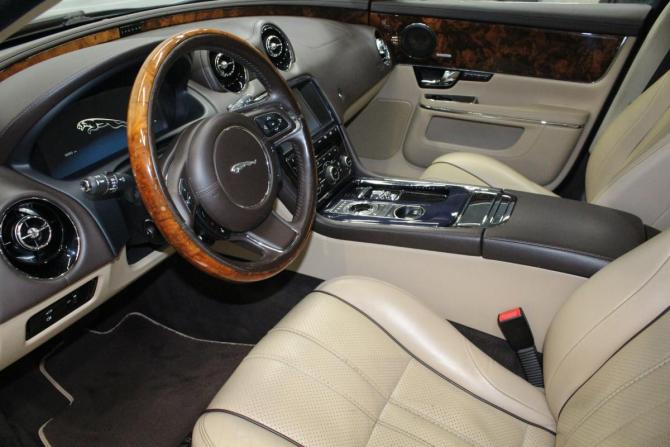 Jaguar XJ IV (X351) с пробегом 2011 года, цена 1 879 000 рублей, 92705 км, седан, Автокод Объявления