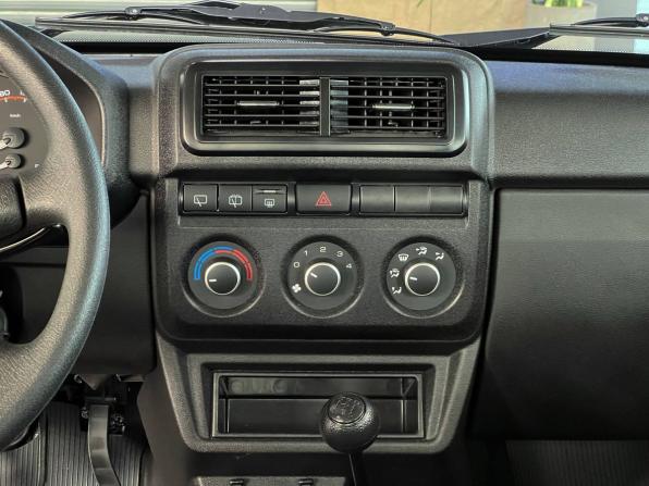 Lada (ВАЗ) Niva Legend с пробегом 2022 года, цена 910 000 рублей, 523 км, внедорожник, Автокод Объявления