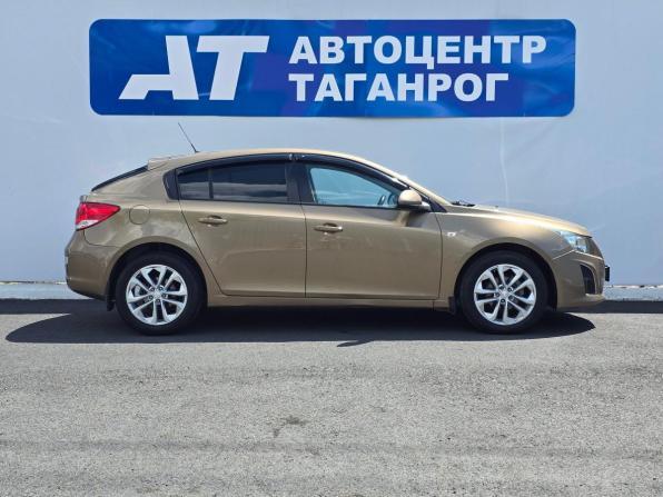 Chevrolet Cruze I Рестайлинг с пробегом 2013 года, цена 949 000 рублей, 180460 км, хэтчбек, Автокод Объявления