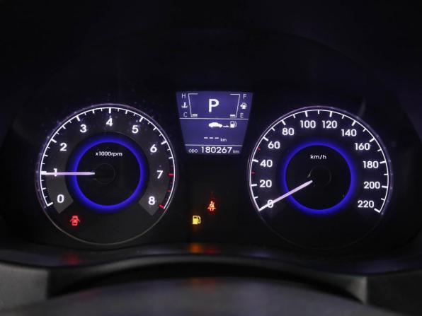 Hyundai Solaris I с пробегом 2012 года, цена 848 930 рублей, 180267 км, хэтчбек, Автокод Объявления