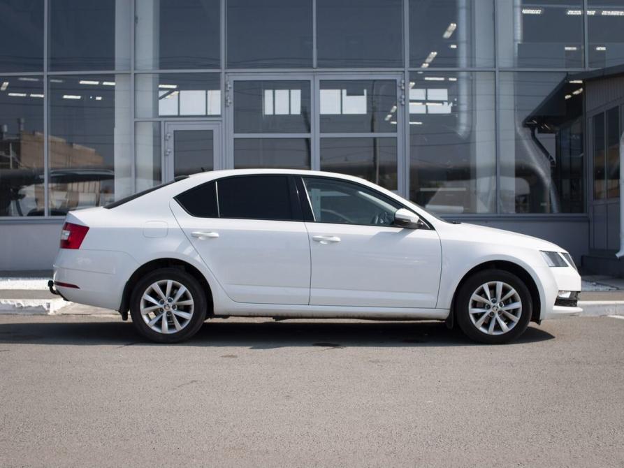 Skoda Octavia III (A7) Рестайлинг Курган  - изображение 8