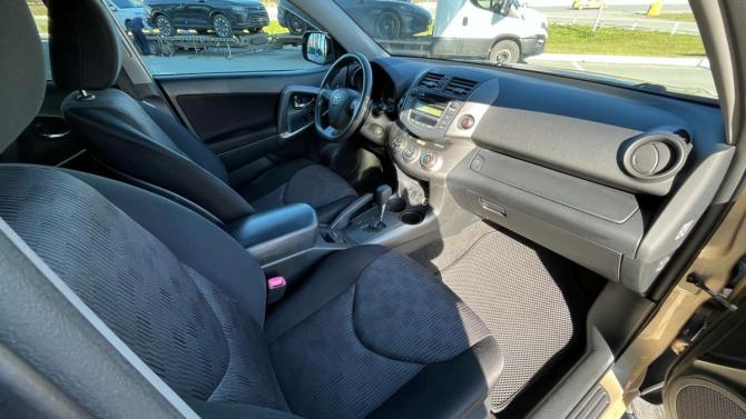 Toyota RAV4 III (XA30) Рестайлинг с пробегом 2010 года, цена 1 170 000 рублей, 236000 км, внедорожник, Автокод Объявления