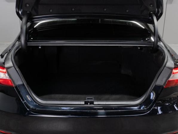 Toyota Camry VIII (XV70) с пробегом 2019 года, цена 2 349 000 рублей, 117171 км, седан, Автокод Объявления