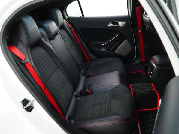 Mercedes-Benz GLA AMG I (X156) с пробегом 2015 года, цена 3 255 046 рублей, 57721 км, внедорожник, Автокод Объявления