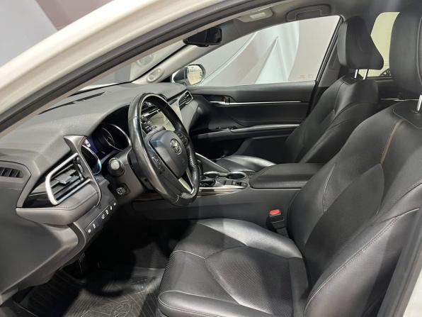 Toyota Camry VIII (XV70) с пробегом 2020 года, цена 2 945 000 рублей, 104306 км, седан, Автокод Объявления