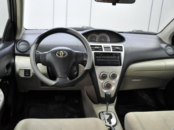 Toyota Yaris II с пробегом 2007 года, цена 685 000 рублей, 235000 км, седан, Автокод Объявления